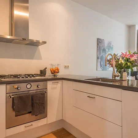 Oud-West Apartments - Da Costa Area 아파트 암스테르담